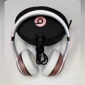 Beats by Dre Over-Ear Wireless Headphones - White & Rose Gold